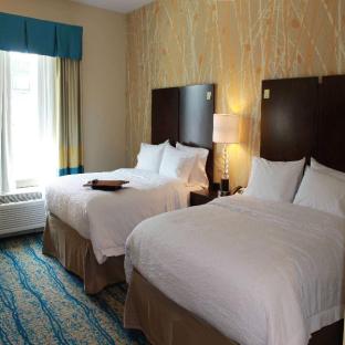 Hampton Inn & Suites Stroudsburg Pocono Mountains,East Stroudsburg>>Bartonsville,3 star