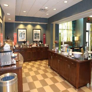 hampton inn and suites stroudsburg pocono mountains
