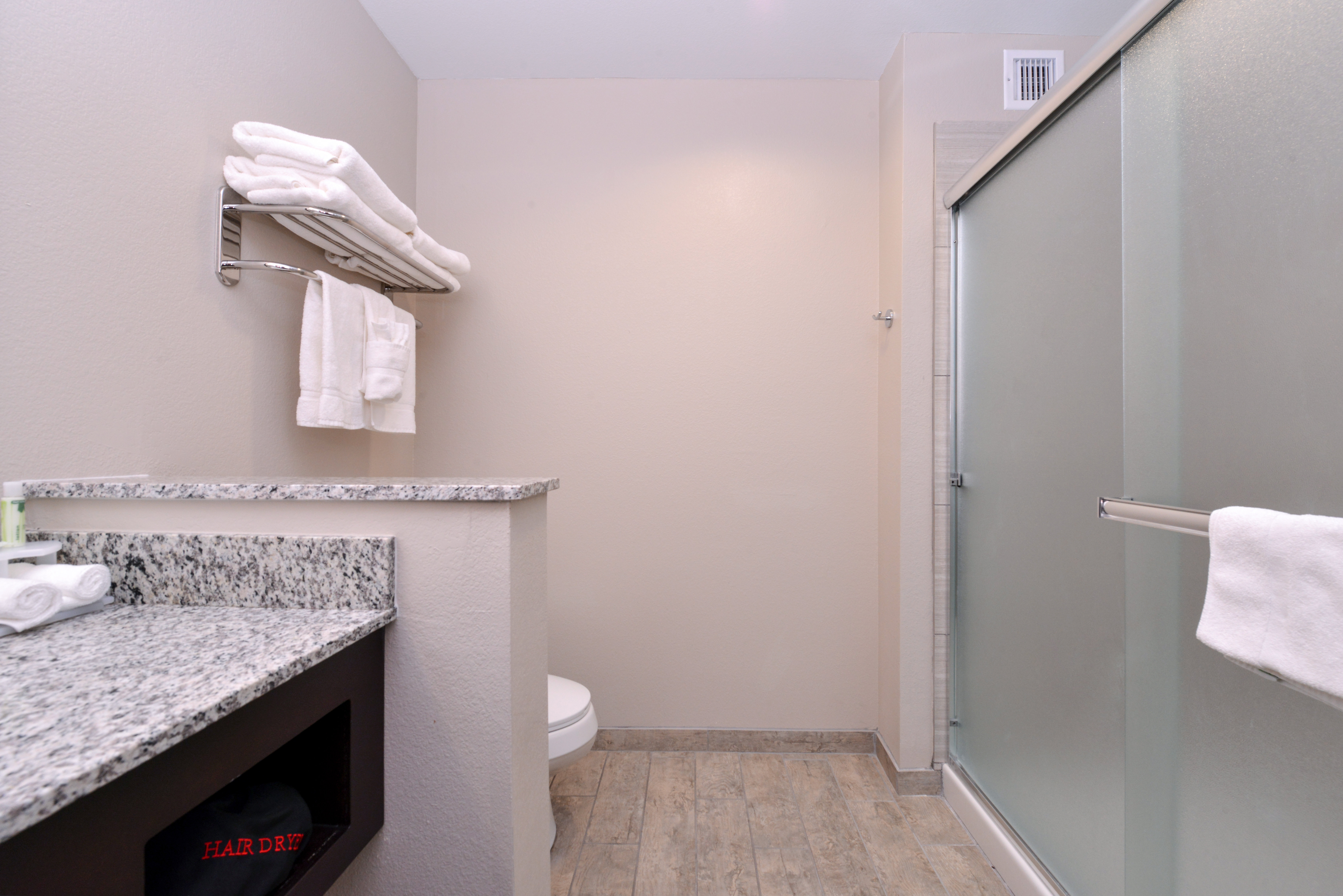 holiday inn express and suites williams by ihg