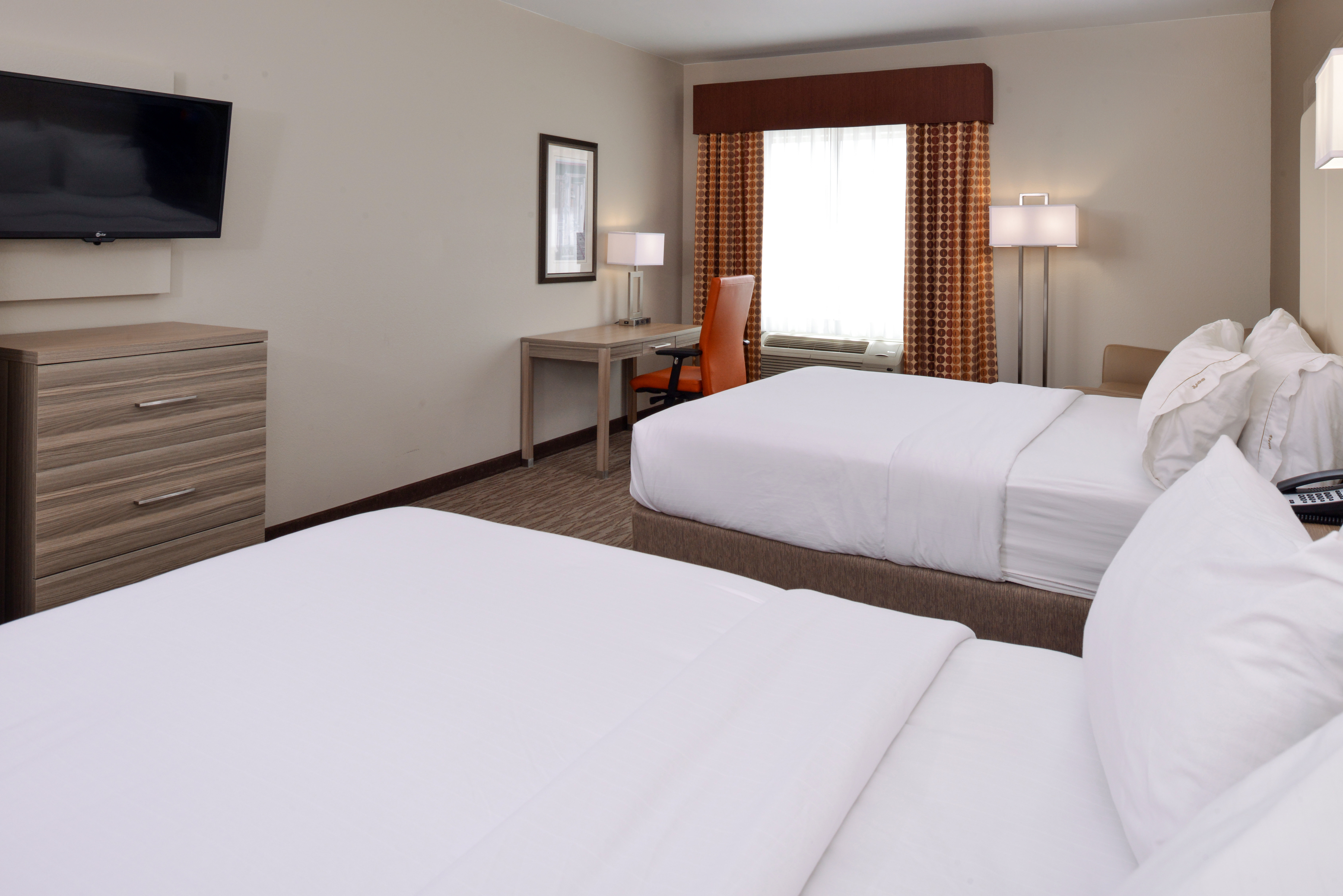 holiday inn express and suites williams by ihg