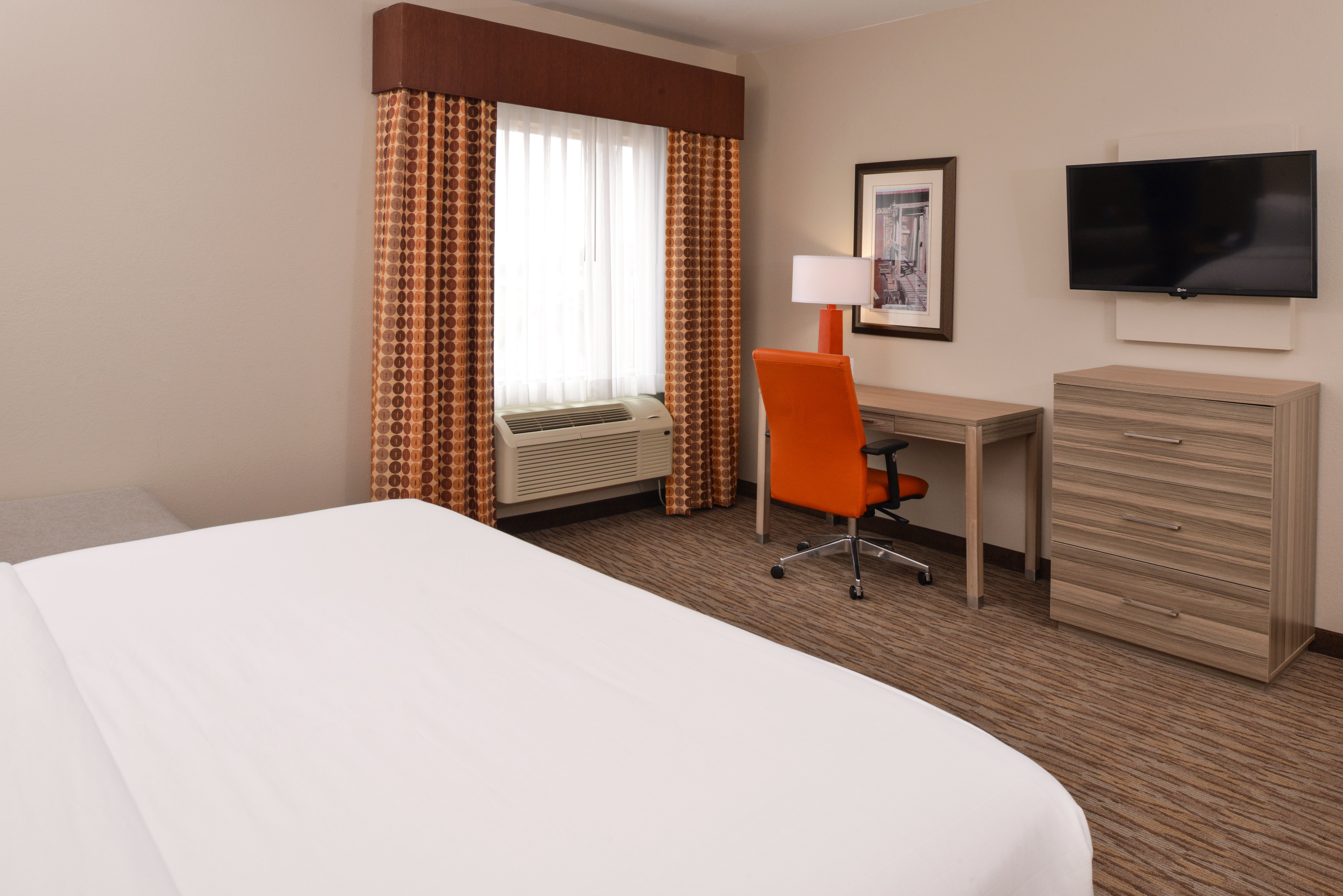 holiday inn express and suites williams by ihg