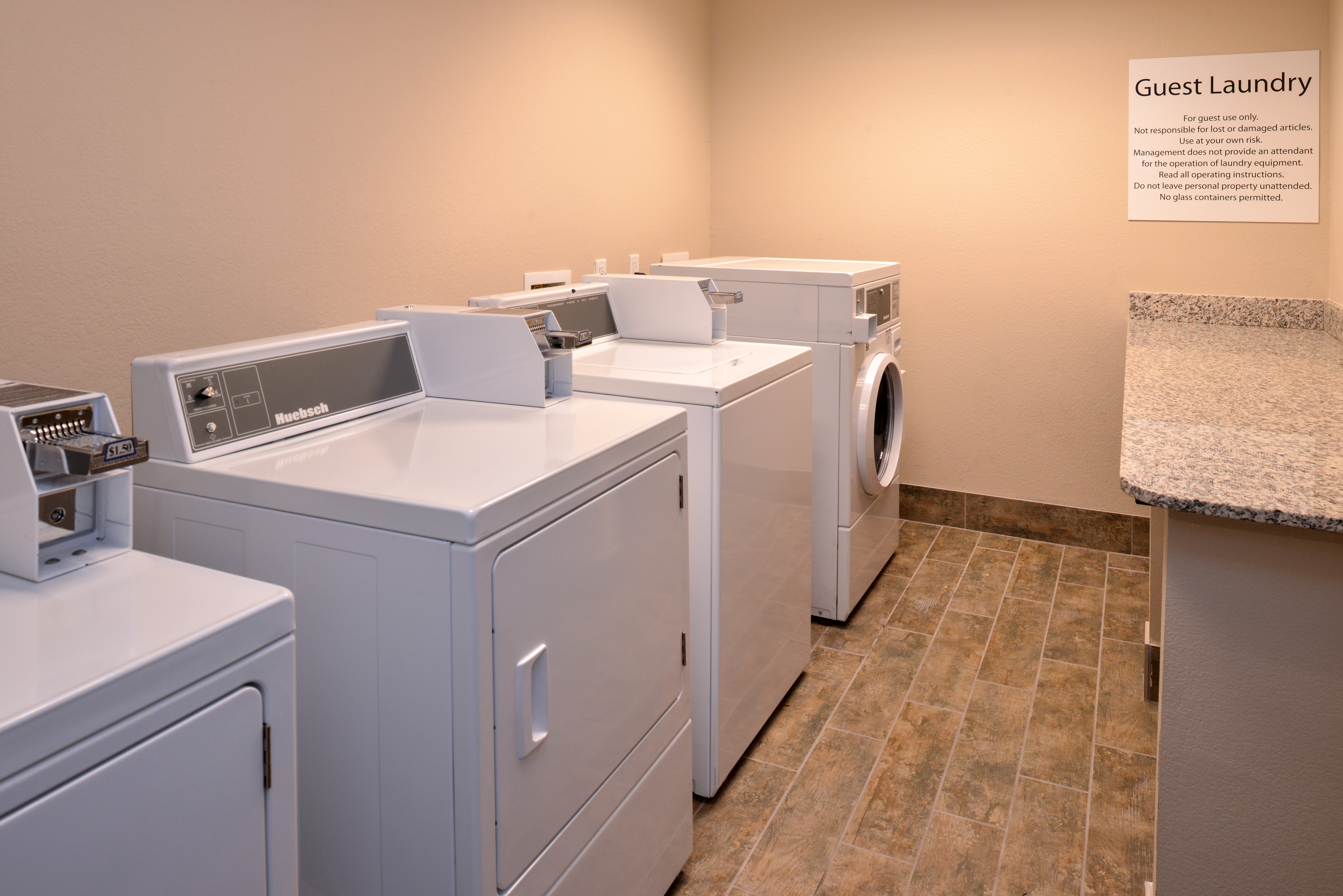 holiday inn express and suites williams by ihg