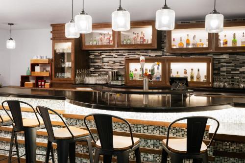 even hotel new york times square south by ihg
