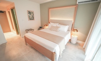 the scenery hotel saba
