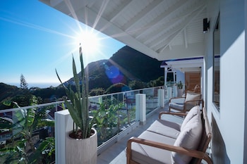 the scenery hotel saba