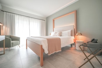 the scenery hotel saba