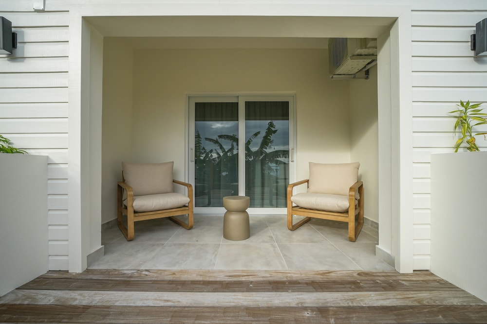 the scenery hotel saba