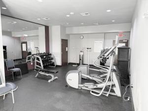 holiday inn express and suites bonham by ihg