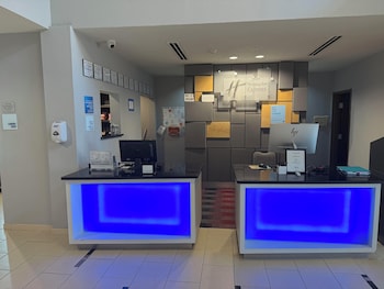 Holiday Inn Express & Suites Bonham By Ihg,Denison>>Bonham,3 star