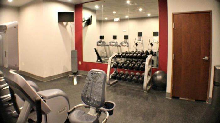 holiday inn express and suites bonham by ihg