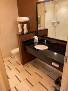 fairfield inn and suites east grand forks