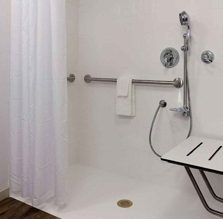 hampton inn and suites fort mill