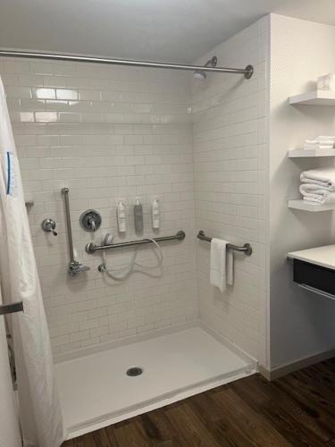 hampton inn and suites fort mill