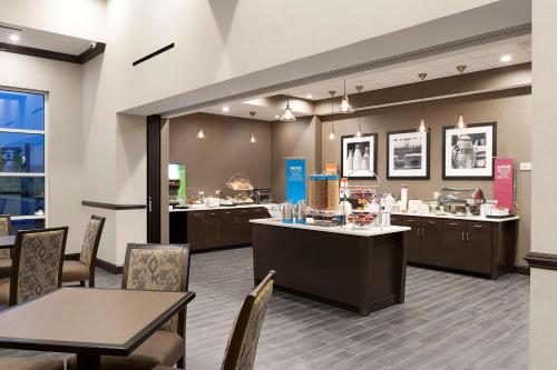 hampton inn and suites fort mill