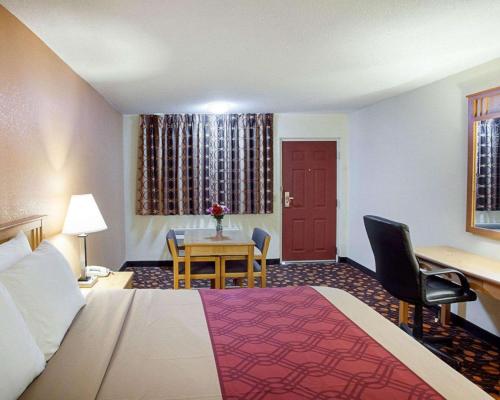 econo lodge
