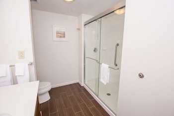 hampton inn and suites pittsburgh harmarville