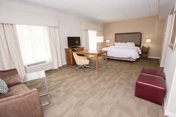 hampton inn and suites pittsburgh harmarville