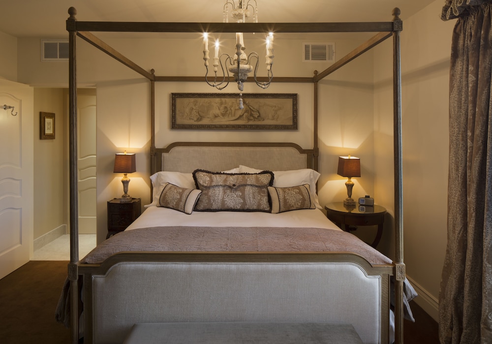 enchante boutique hotel