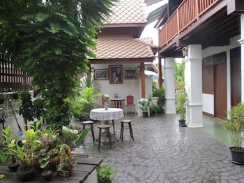 baanlek home stay