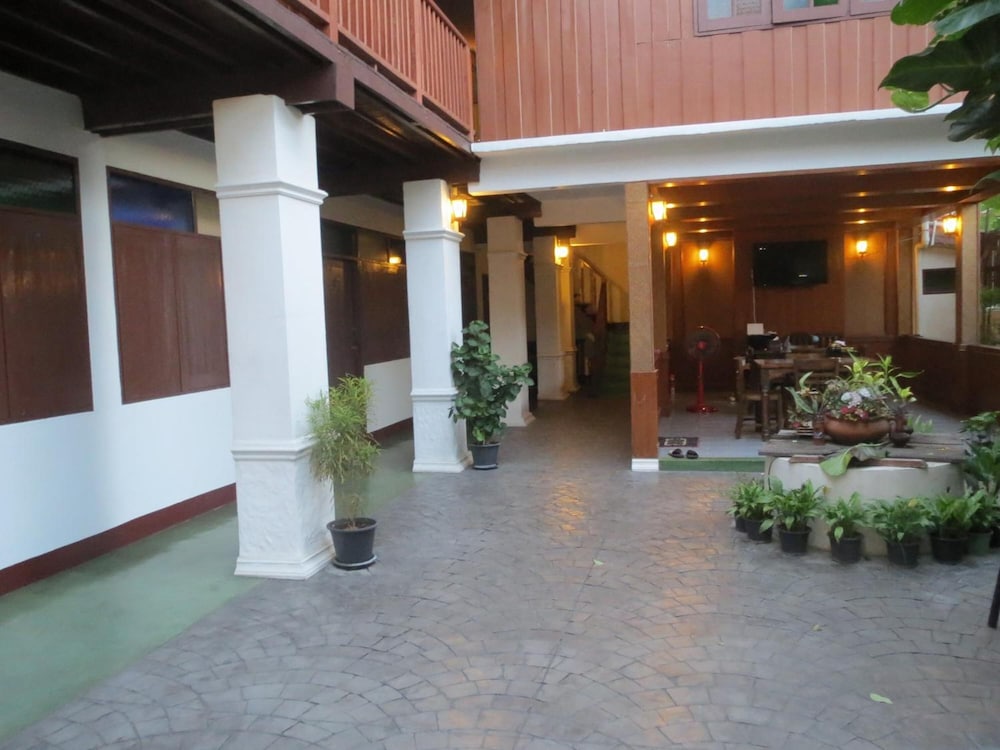 baanlek home stay