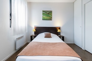 all suites appart hotel pau