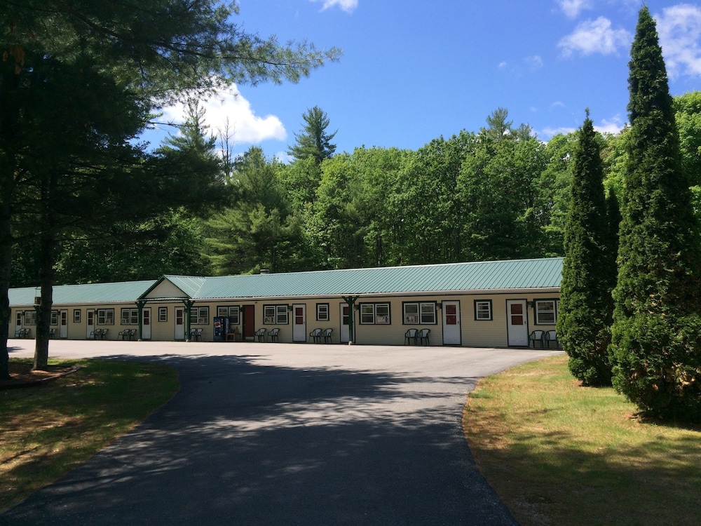 perrys motel and cottages