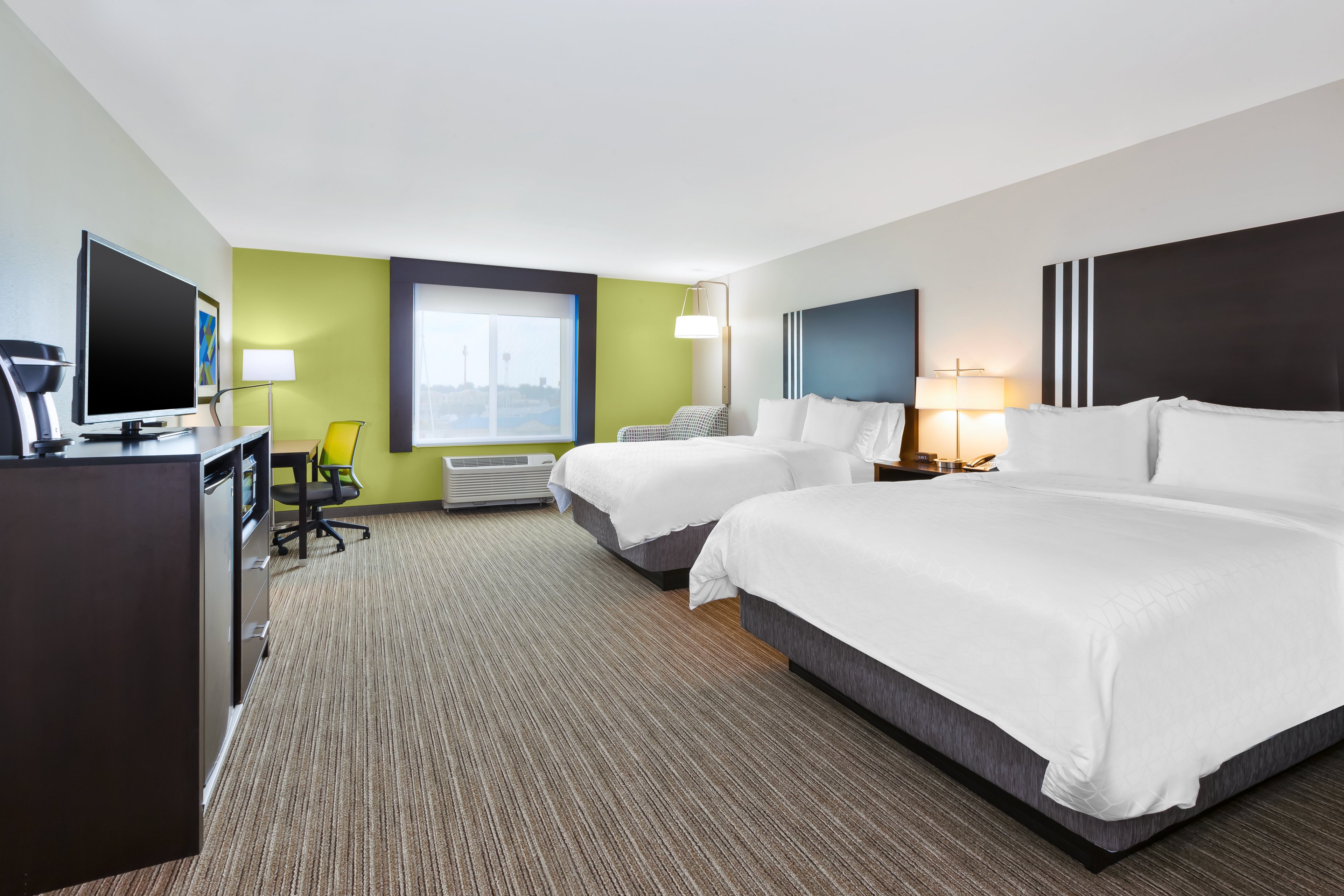 holiday inn express and suites effingham by ihg