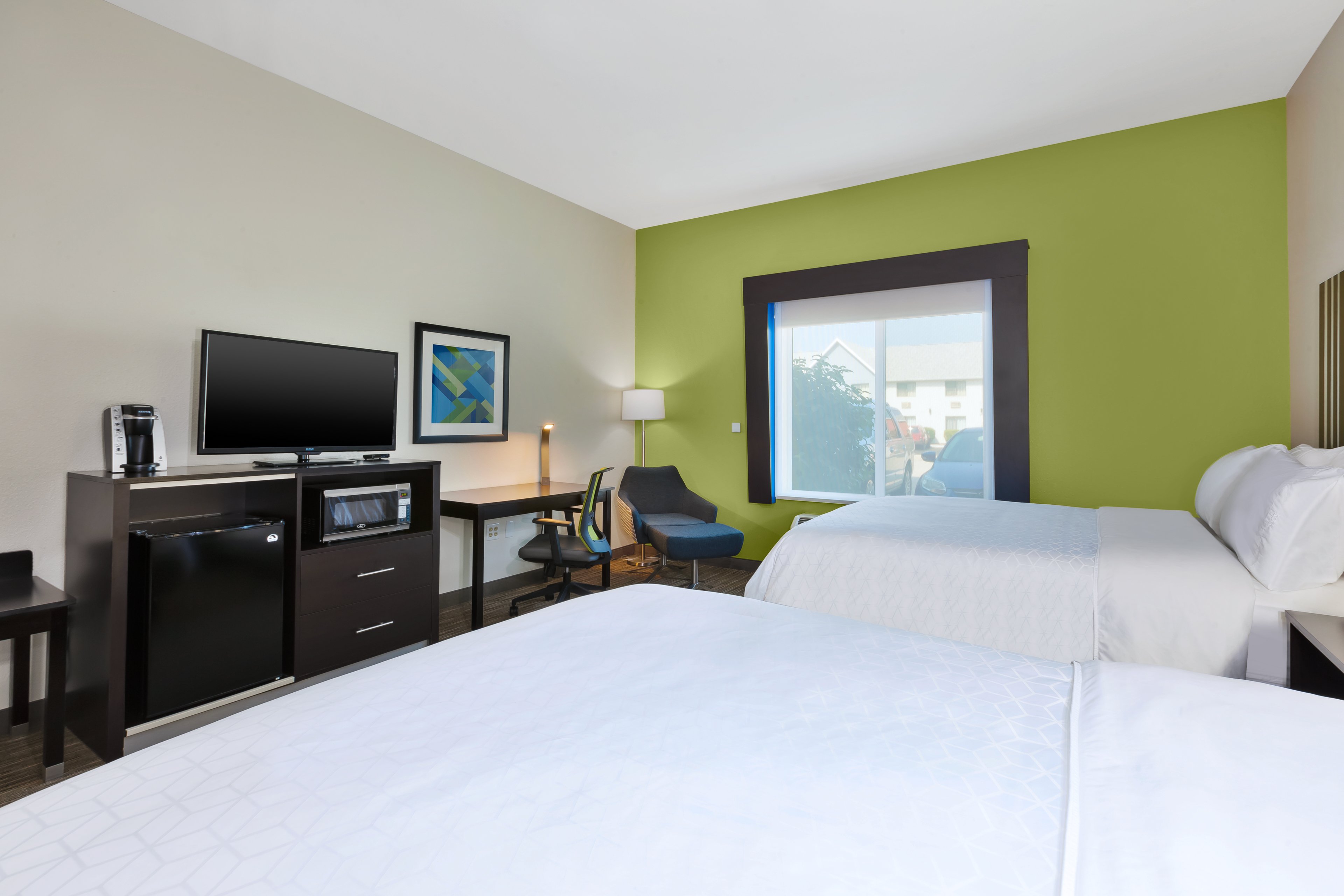 holiday inn express and suites effingham by ihg