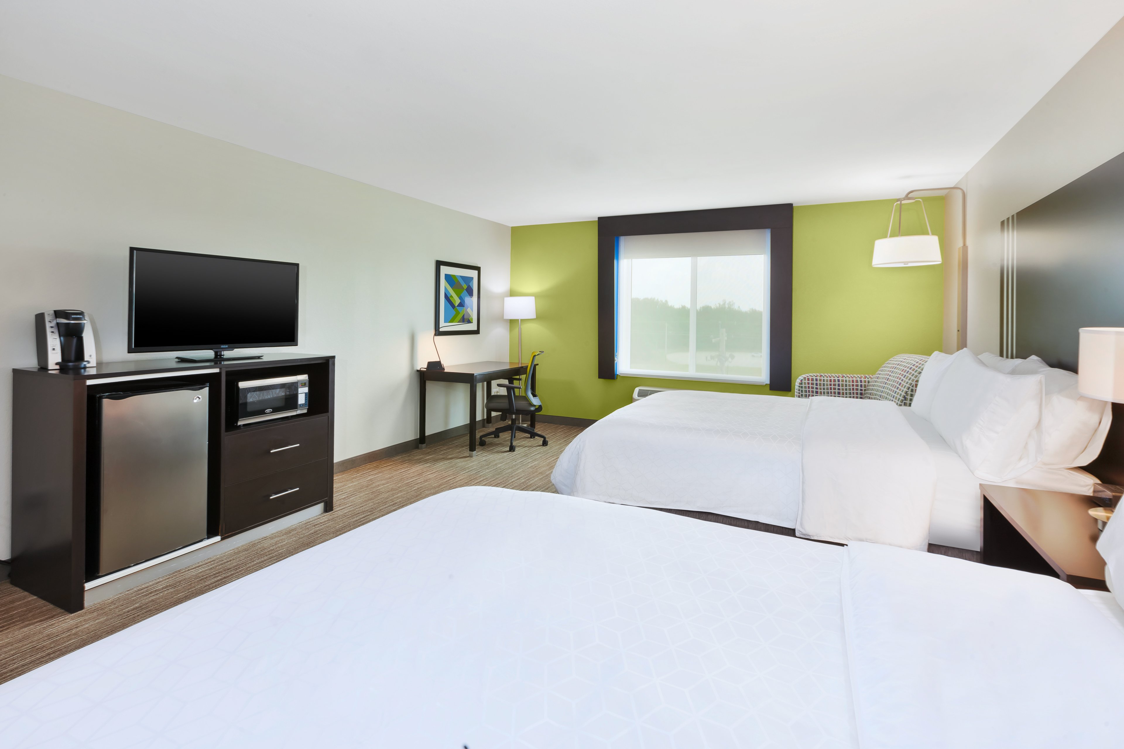 holiday inn express and suites effingham by ihg