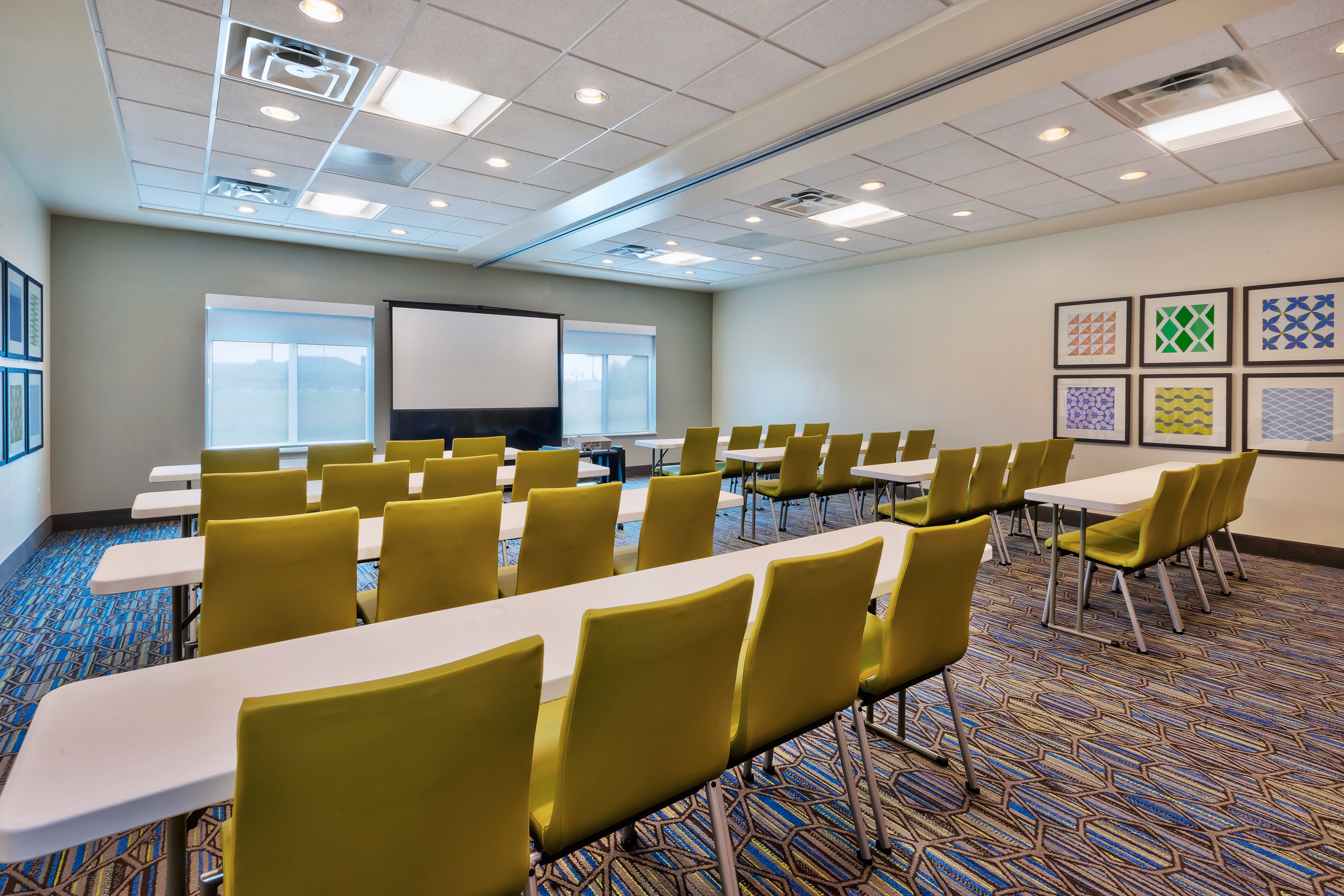 holiday inn express and suites effingham by ihg