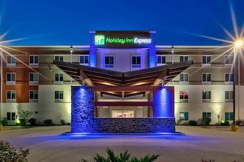 holiday inn express and suites effingham by ihg