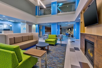 holiday inn express and suites effingham by ihg