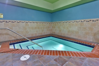 Holiday Inn Express And Suites Effingham By Ihg,Effingham County>>Effingham,3 star