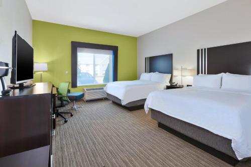 holiday inn express and suites effingham by ihg