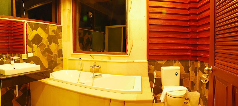 bura resort chiang rai