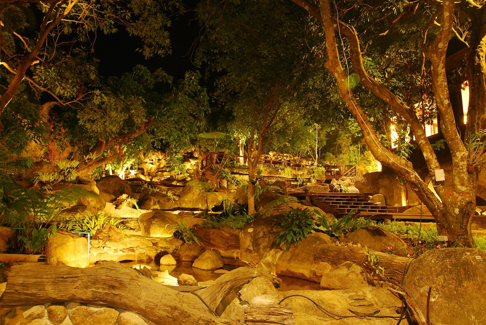 bura resort chiang rai