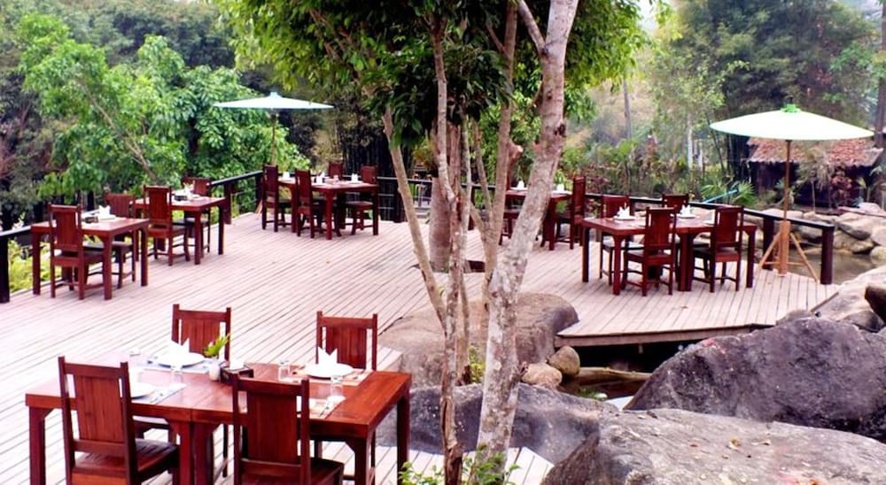 Bura Resort, Chiang Rai,Near Pongphrabath Waterfall,3 star