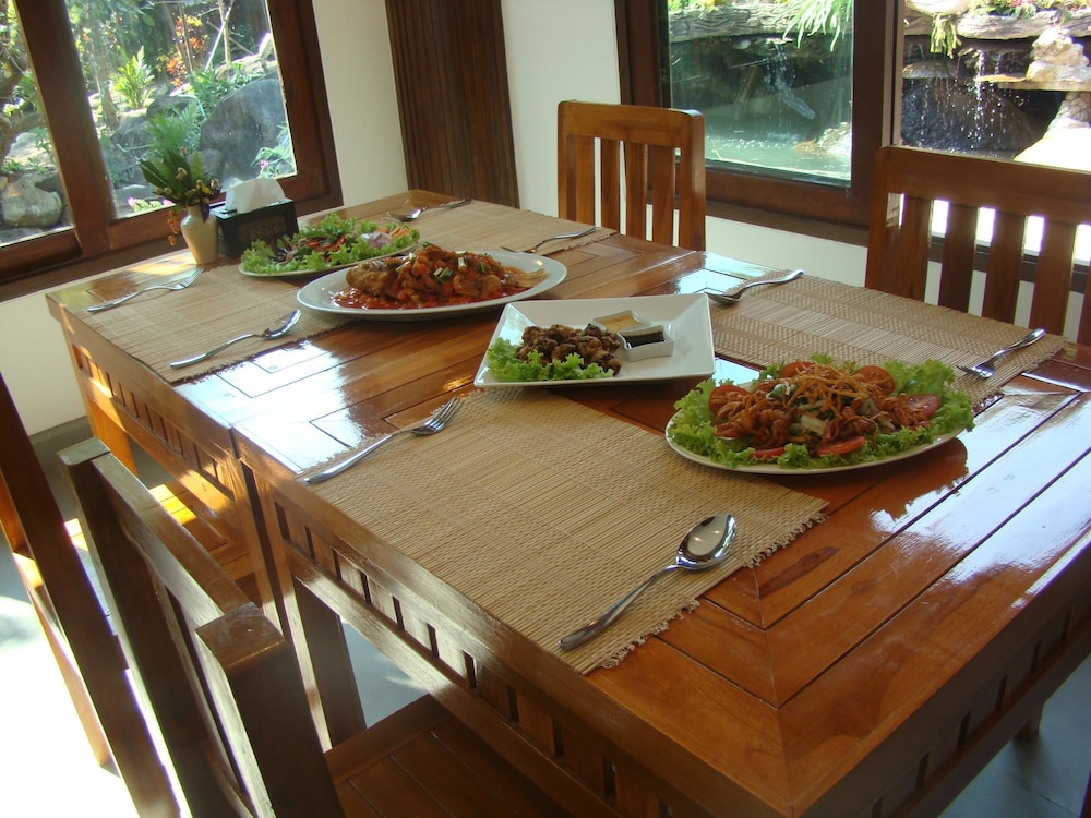 Bura Resort, Chiang Rai,Near Pongphrabath Waterfall,3 star