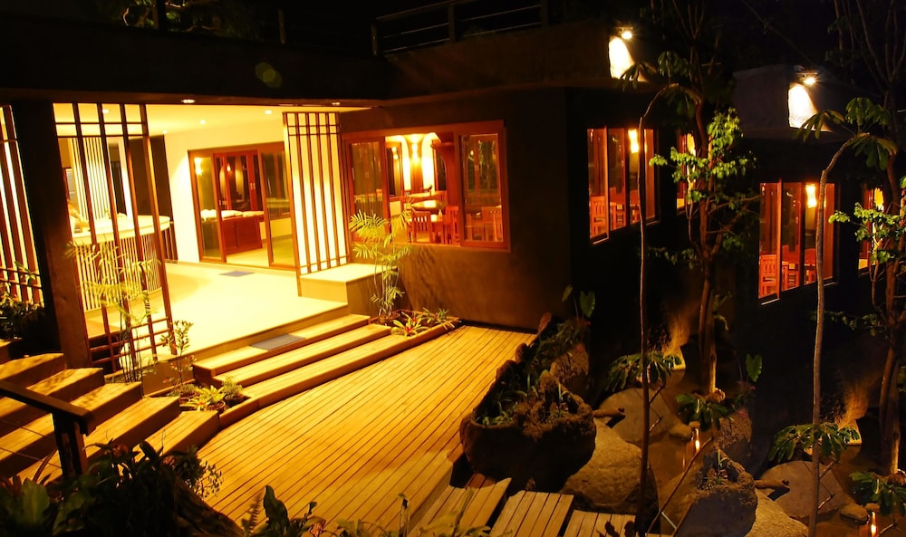 bura resort chiang rai