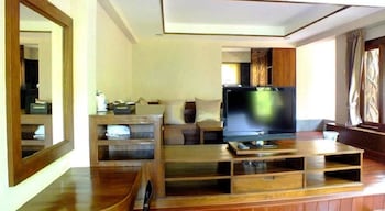 bura resort chiang rai