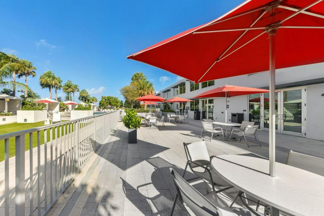Residence Inn By Marriott Miami Beach Surfside,Miami>>Bal Harbour,3 star