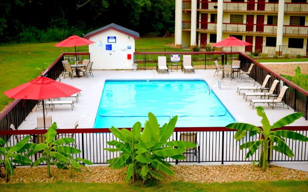 red roof inn and suites commerce athens