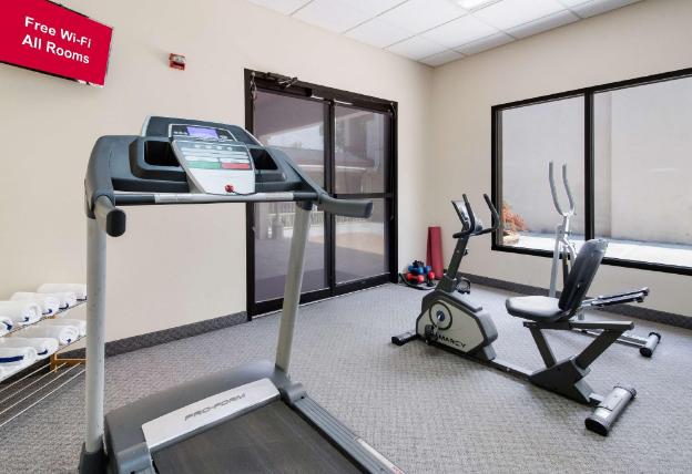 red roof inn and suites commerce athens