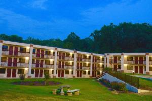 red roof inn and suites commerce athens