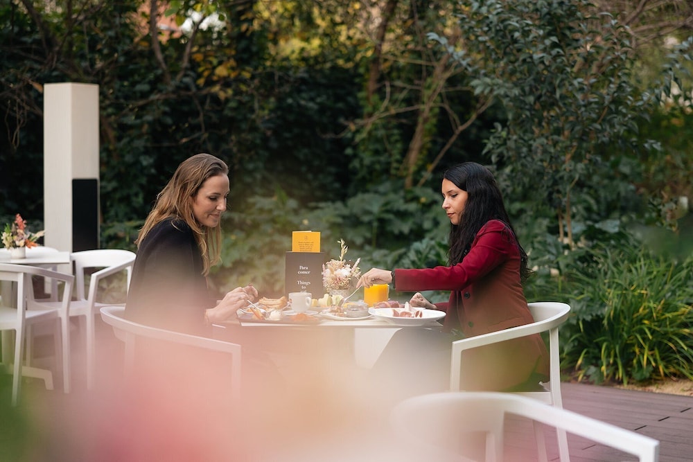 voco madrid retiro by ihg
