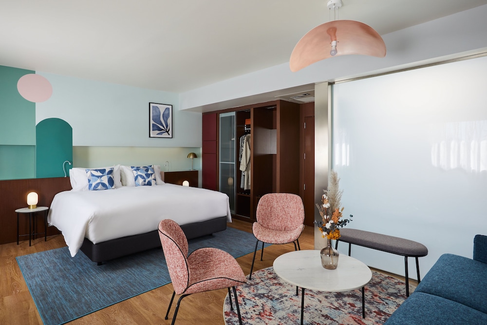voco madrid retiro by ihg