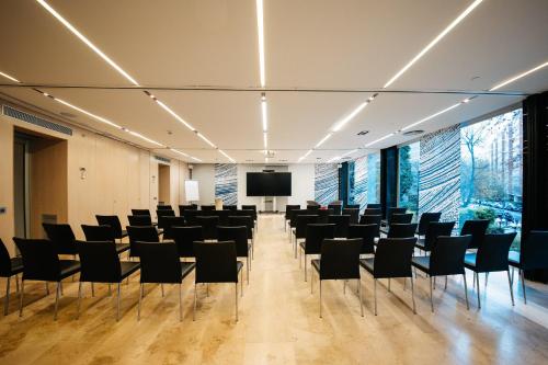 voco madrid retiro by ihg