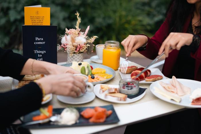 voco madrid retiro by ihg