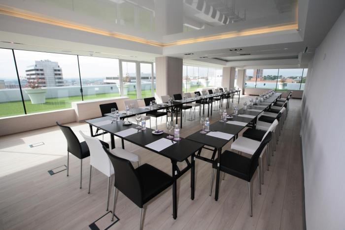 voco madrid retiro by ihg