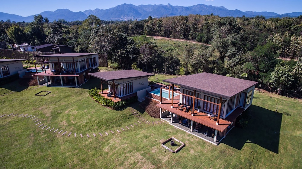 puripai villa